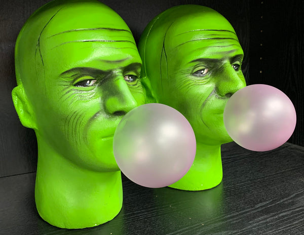Frankie with bubble gum mannequin