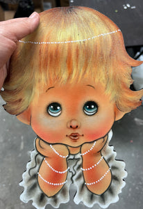 Cherub with pearls 10”