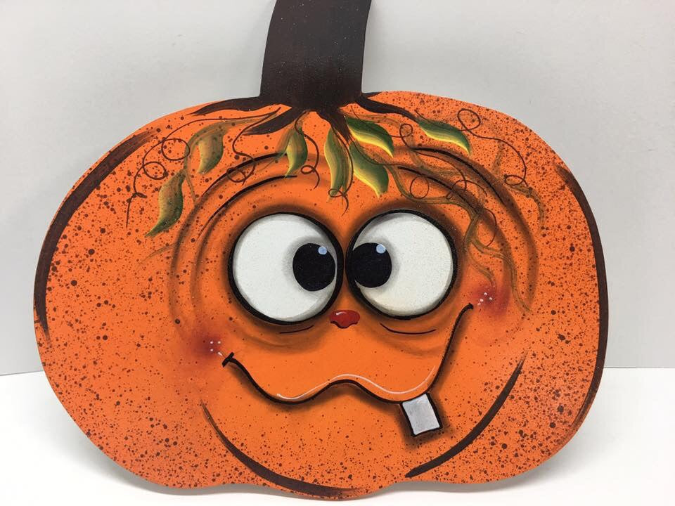 #906 Funny Face Pumpkin