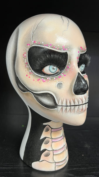 Mannequin head female sugar skull