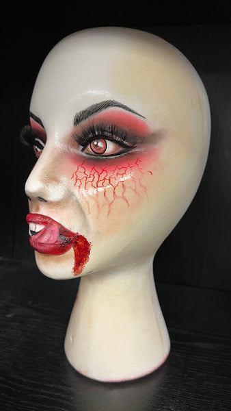 Vampire mannequin female
