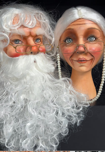 Santa and Mrs. Claus set