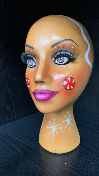 Gingerbread mannequin head