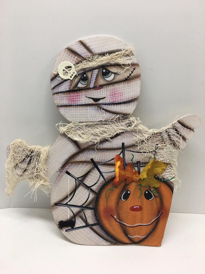 #804 3D Mummy with Pumpkin
